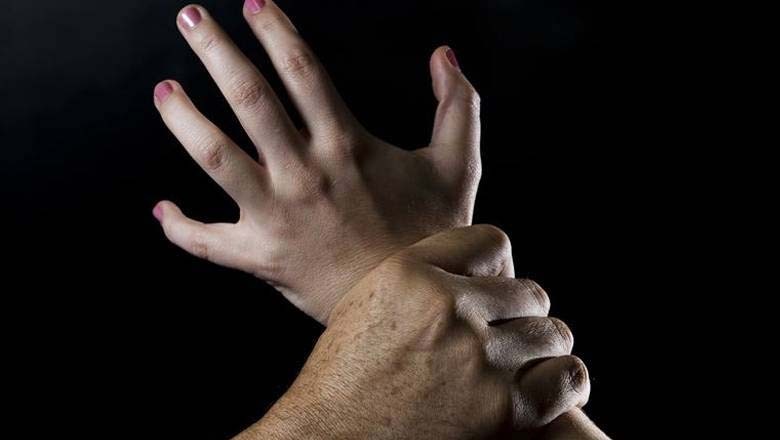 ایمبولینس ڈرائیور کی خاتون سے زیادتی