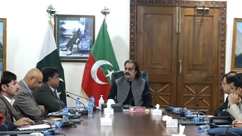 خیبرپختونخوا حکومت کا آئینی ترمیم کیخلاف سپریم کورٹ جانے کا اعلان