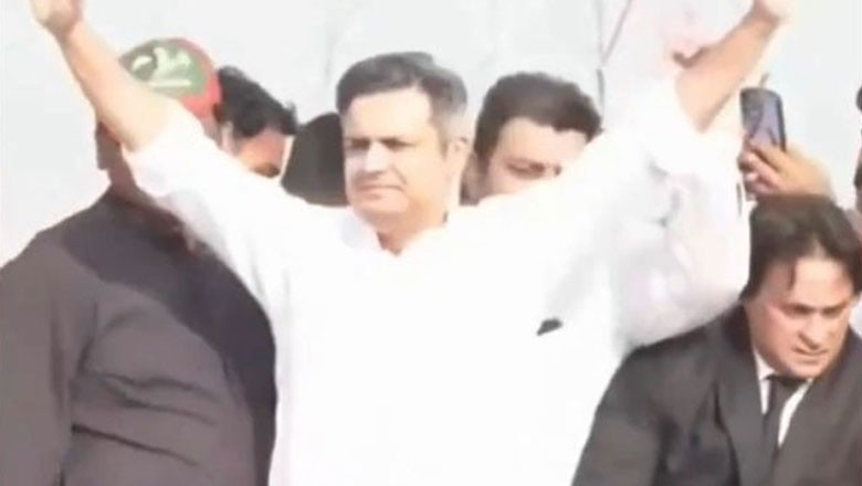 روپوش حماد اظہر لاہور جلسے میں پہنچ، پولیس بھی گرفتاری کیلیے متحرک