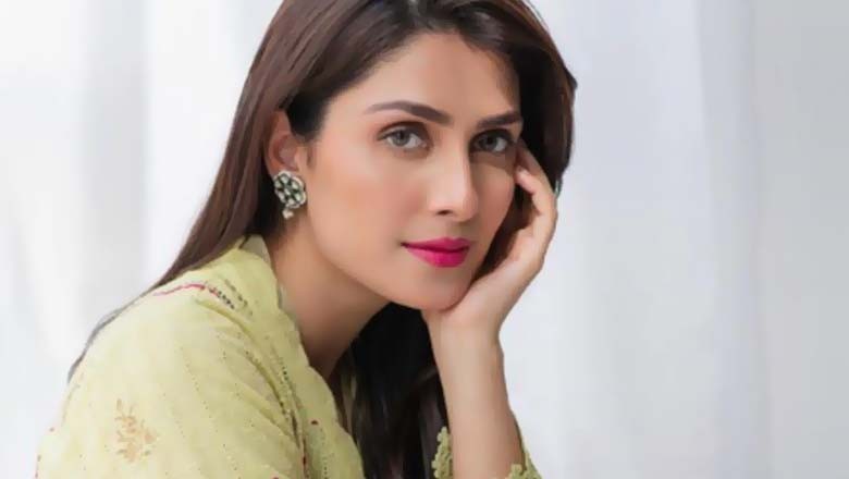 آج کل رشتے کیوں کمزور ہورہے ہیں؟ عائزہ خان نے وجہ بتادی