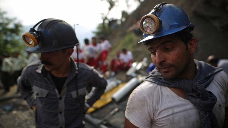 ایران: کوئلے کی کان میں دھماکہ، 51 کان کن جاں بحق