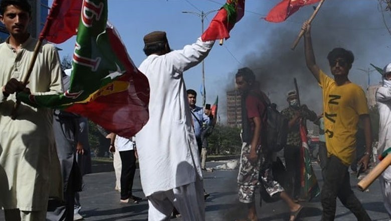 9 مئی کے الزام میں گرفتار پی ٹی آئی کے کارکنان کو عدالت نے بری کردیا