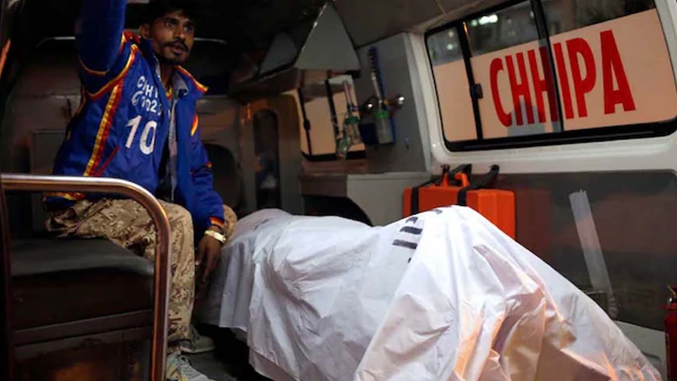 یونیورسٹی روڈ پر واٹر ٹینکر نے 21 سالہ نوجوان کو کچل دیا