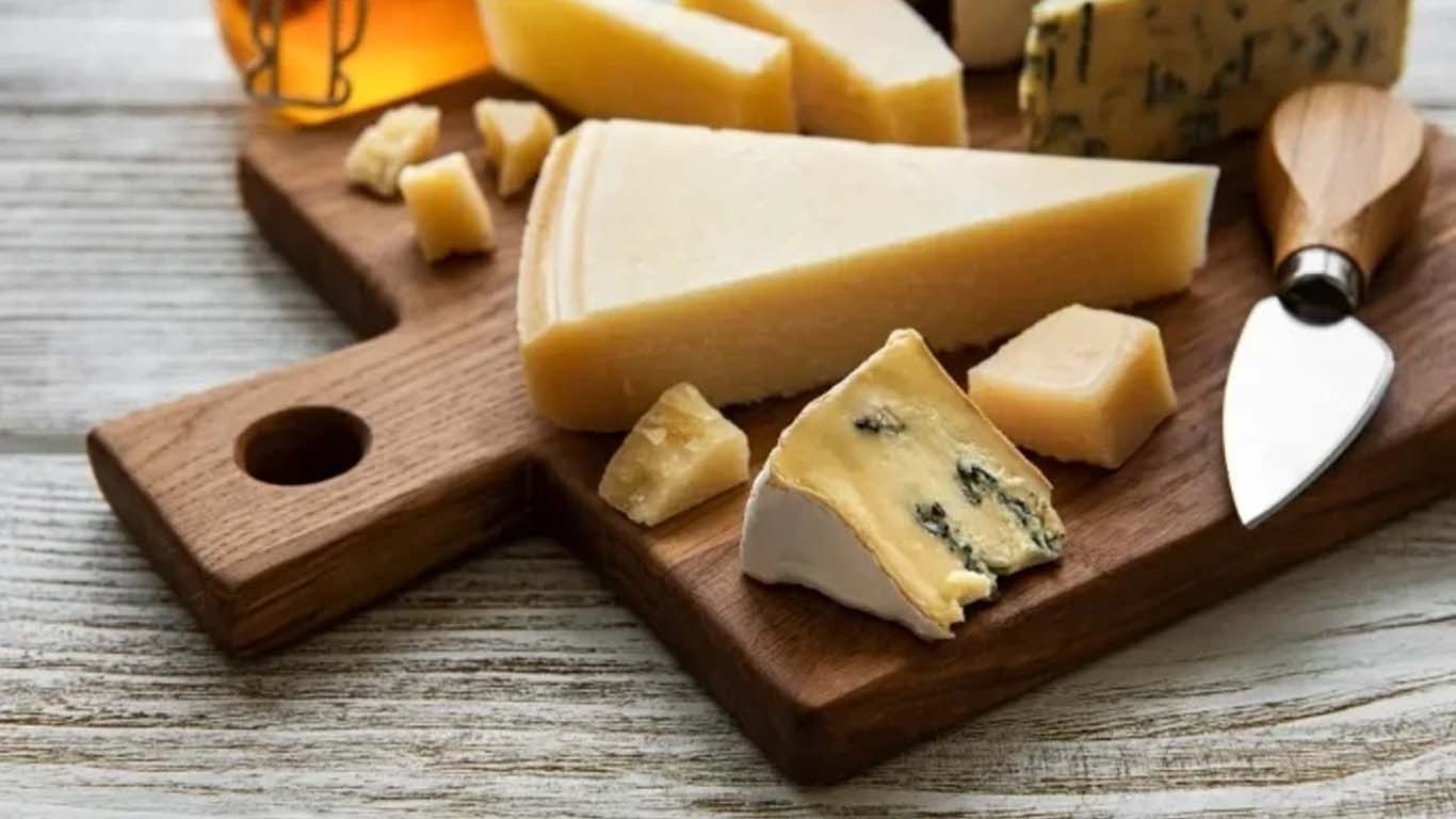 چین سے 3600 سال پرانا پنیر دریافت