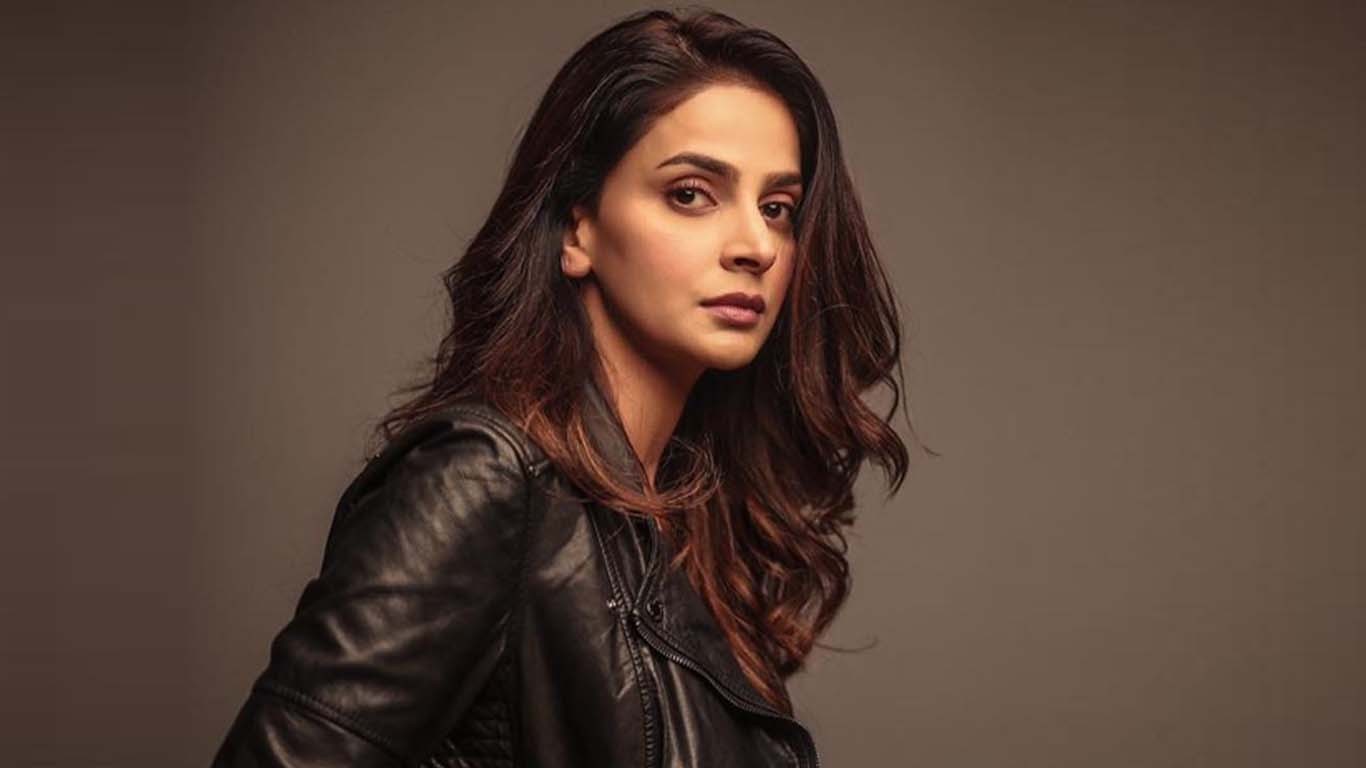 معروف بھارتی گلوکار صبا قمر کے مداح نکلے