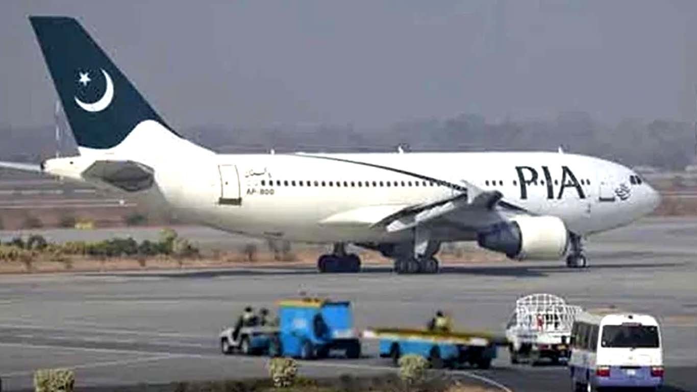 لبنان میں پھنسے پاکستانیوں کو لے کر خصوصی پرواز کراچی پہنچ گئی