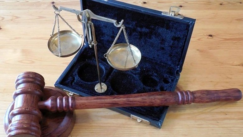 حکومتی اتحادی جماعتیں آئینی عدالت سے پیچھے ہٹ گئیں، بڑی پیشرفت