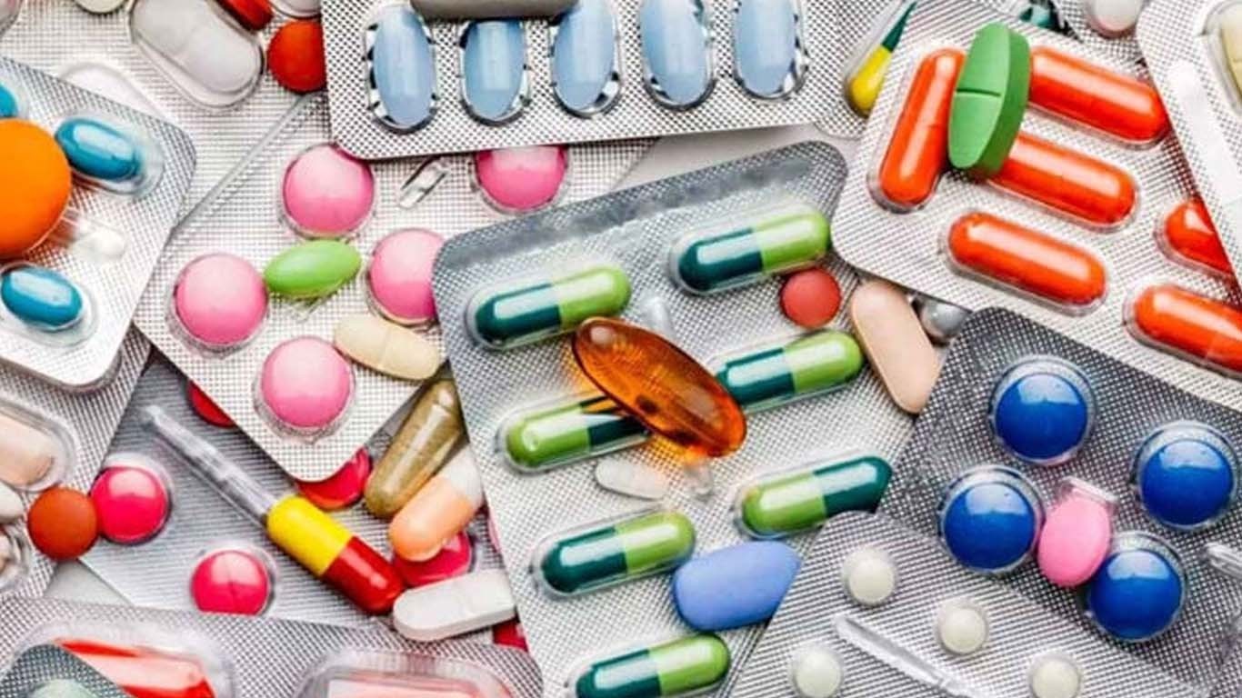 شہر قائد: جان بچانے والی ادویات کی شدید قلت