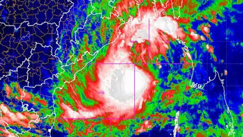 خلیج بنگال میں نیا سمندری طوفان تشکیل، کیا پاکستان کو خطرہ ہے؟