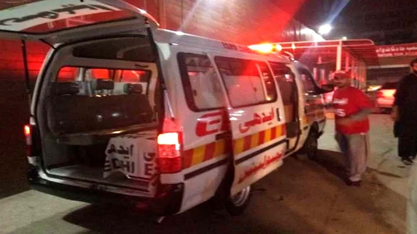 عدالت آنے والے 3 افراد قاتلانہ حملے میں جاں بحق