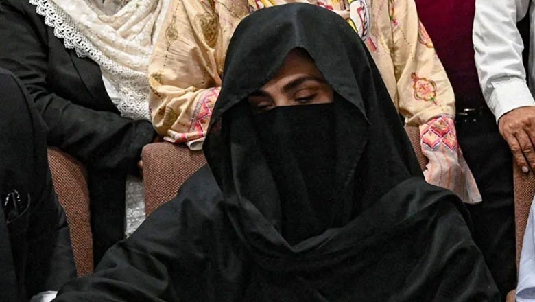 بشری بی بی کی طبیعت ناساز ہوگئی، کان سے خون بہنے لگا