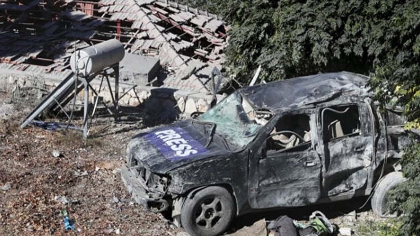اسرائیل کا جنوبی لبنان میں ہوٹل پر حملہ، 3 صحافی شہید