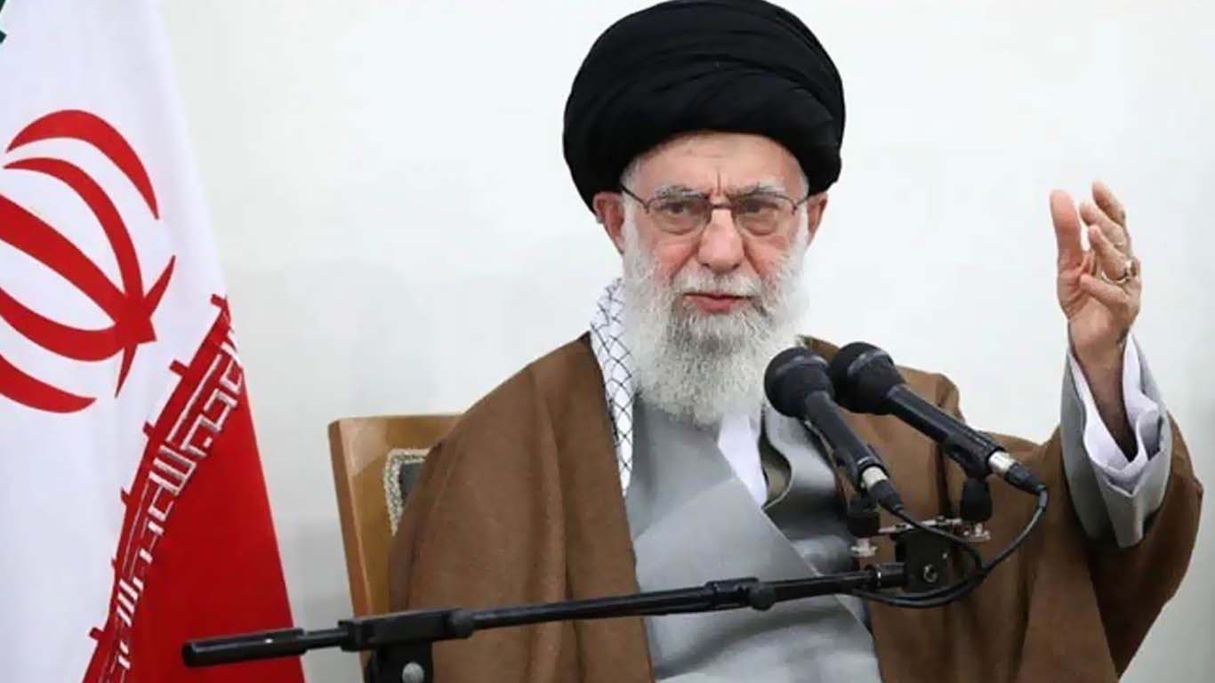 آیت اللہ خامنہ ای نے اسرائیل پر حملے کی تیاری کا حکم دے دیا