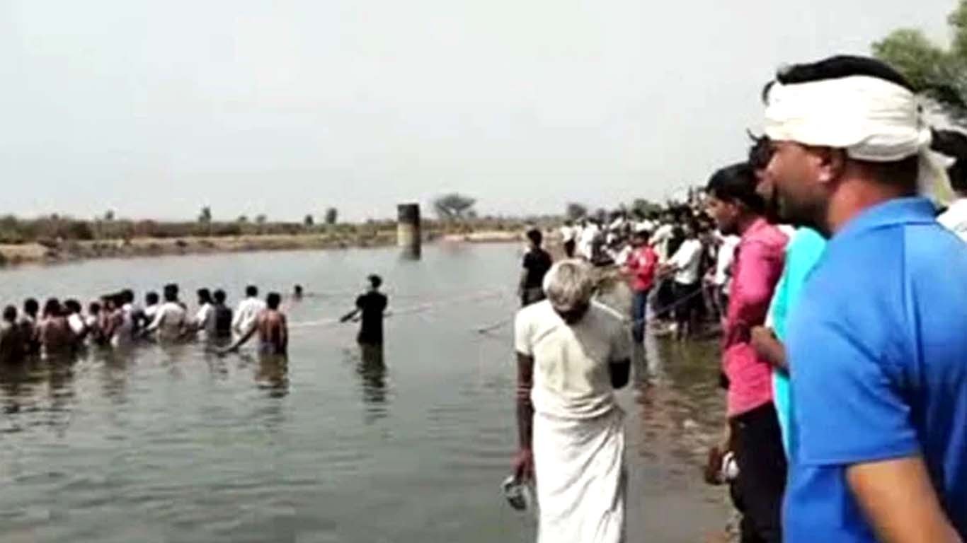 بزرگ اپنے دو پوتوں سمیت دریا میں ڈوب کر جاں بحق