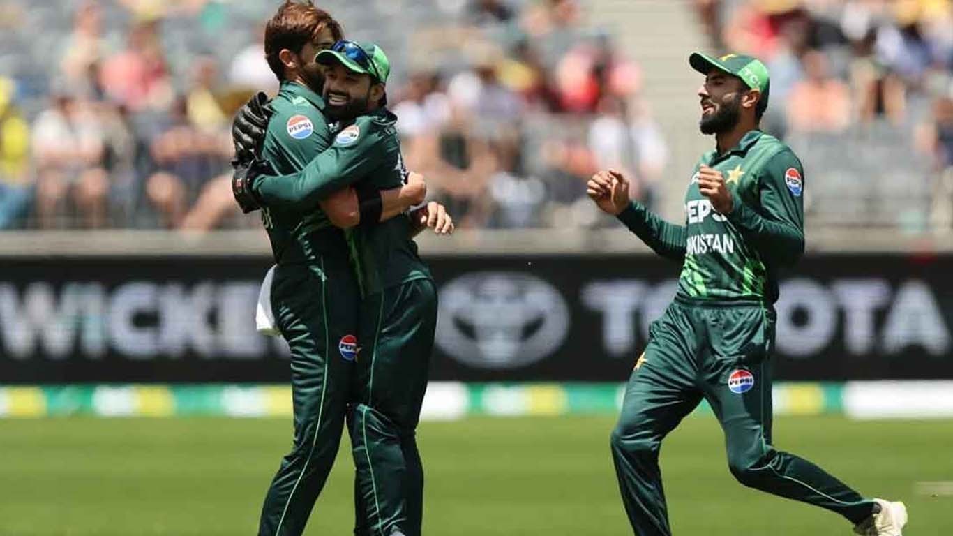 پاکستان نے 22 سال بعد آسٹریلیا میں ون ڈے سیریز جیت لی