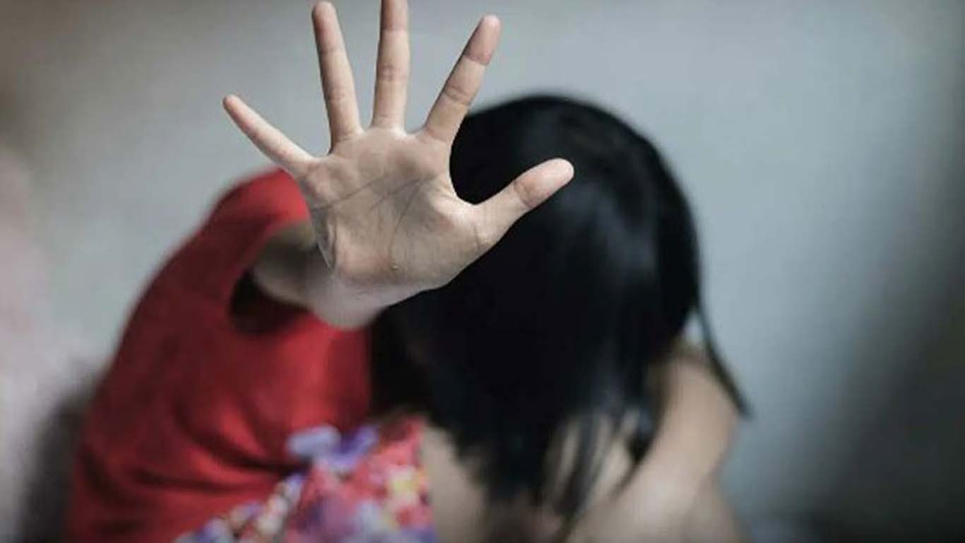 موبائل ٹھیک کرانے آئی لڑکی سے جنسی زیادتی