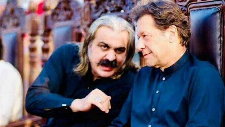 پی ٹی آئی سے مذاکرات اسیٹبلشمنٹ کی رضامندی سے ہونے کا انکشاف