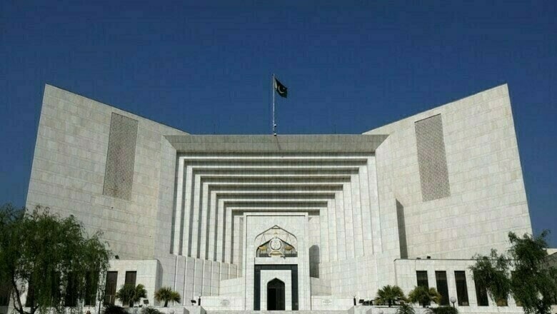 آئینی بینچ نے عمران خان کی سن لی، بڑی خبر