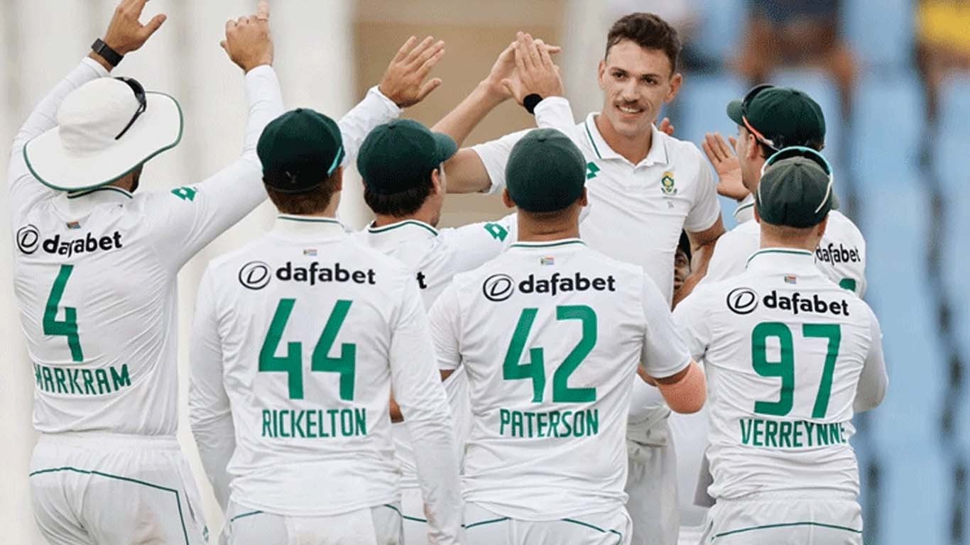 جنوبی افریقا نے دوسرے ٹیسٹ میں پاکستان کو شکست دے کر سیریز اپنے نام کرلی