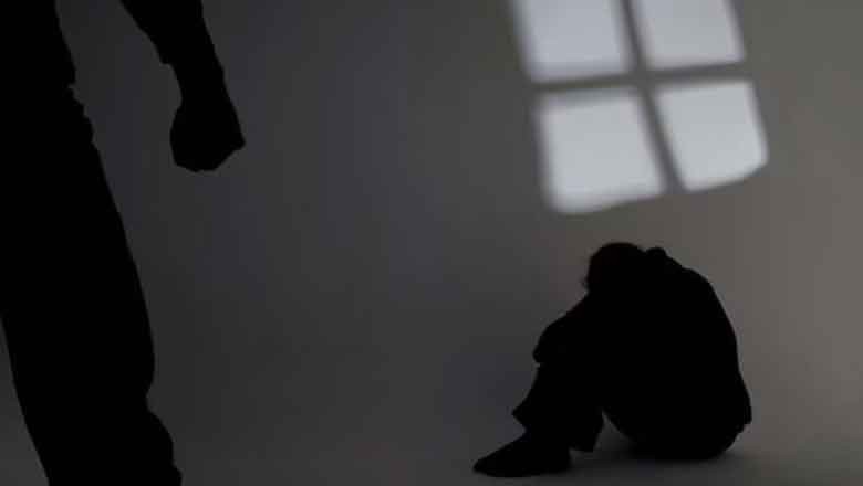 لاہور میں 9ویں جماعت کی طلبہ سے پرنسپل کی عصمت دری
