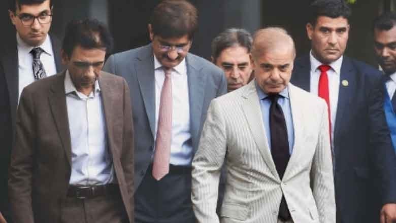 وزیراعظم شہباز شریف ایک روزہ دورے پر کراچی پہنچ گئے