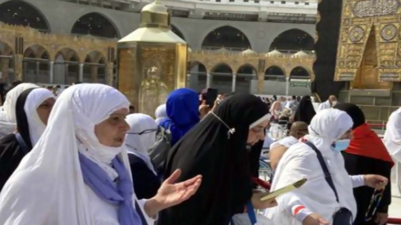 سعودی ادارہ الحرمین کا زائر خواتین کیلئے اہم پیغام