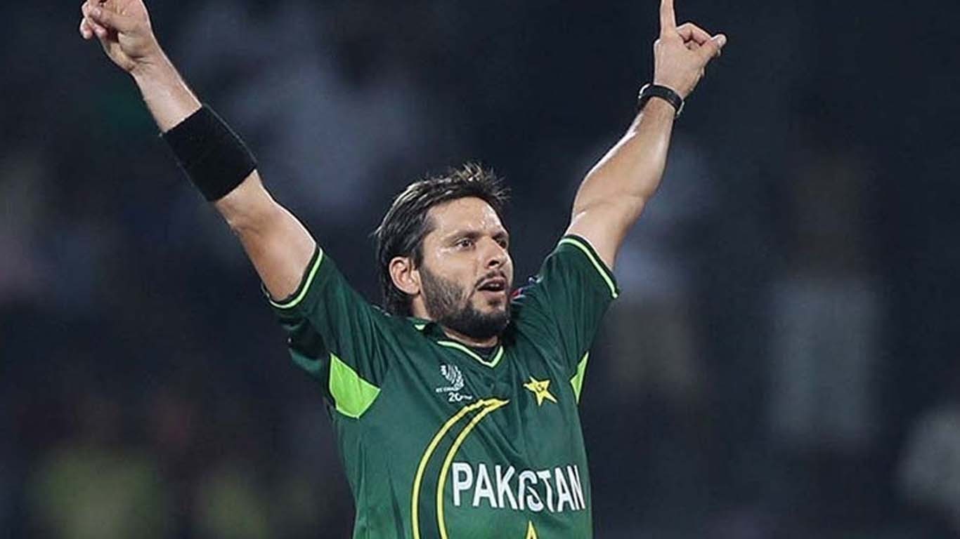 سنیل گواسکر کو شاہد آفریدی یاد ستانے لگی