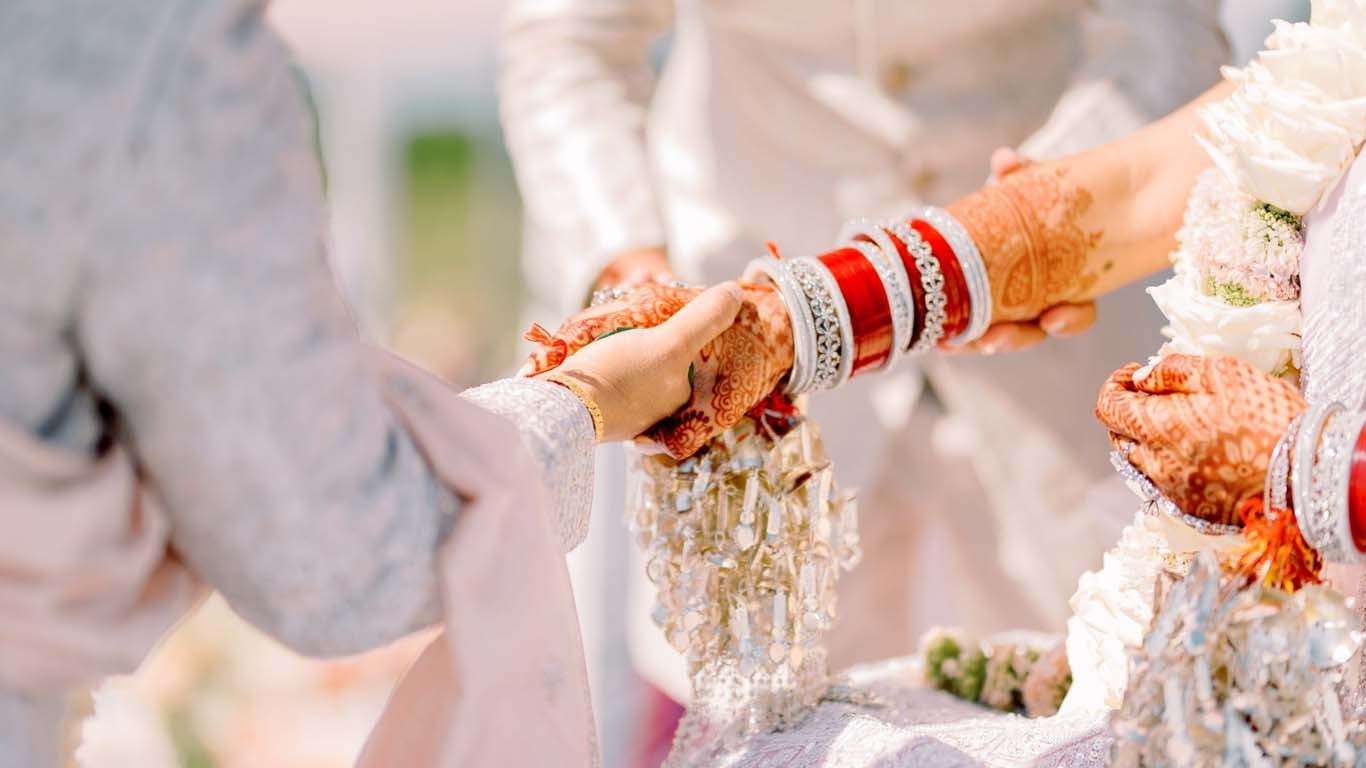 میٹا نے ویلنٹائن ڈے پر جوڑوں کو رومانٹک فراڈ سے متعلق خبردار کردیا