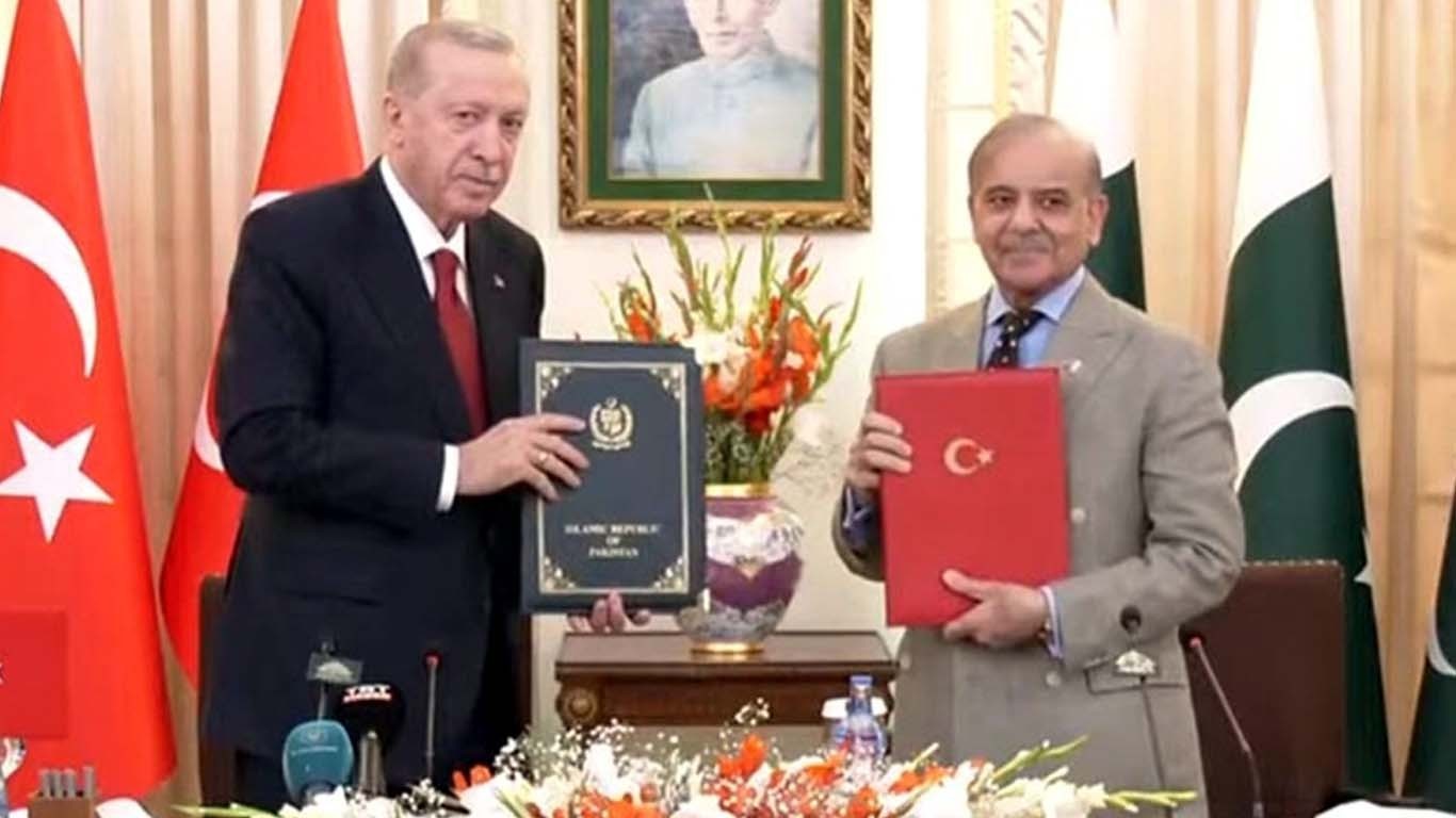 پاکستان اور ترکیہ کے درمیان حج و عمرہ ادائیگی، علماء اور مدارس کے طلبا میں تبادلے بڑھانے پر اتفاق