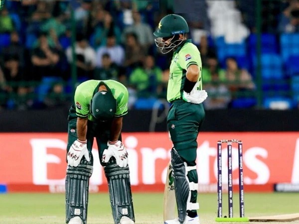 فخر زمان کی جگہ چیمپیئنز ٹرافی میں کس کھلاڑی کو شامل کیا گیا ہے ؟