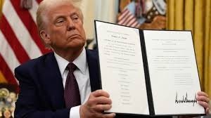 ٹرمپ کا ایک فیصلہ کس طرح پاکستان کے ایک شہر کو تباہ اور سیکڑوں شہریوں کی موت کا سبب بن سکتا ہے؟