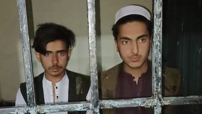 نماز تروایح کے دوران تفریح کیلیے ٹک ٹاک بنانے والے نوجوان گرفتار، مقدمہ درج