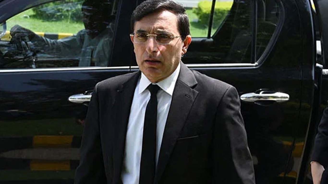 اجلاس میں نہ جانا پارٹی کا مشترکہ فیصلہ ہے، بیرسٹر گوہر