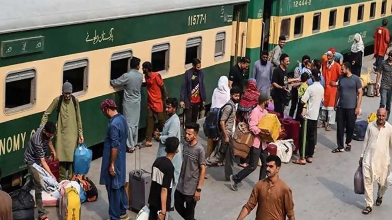 محکمہ ریلوے کا عید پر 5 اسپیشل ٹرینیں چلانے کا اعلان