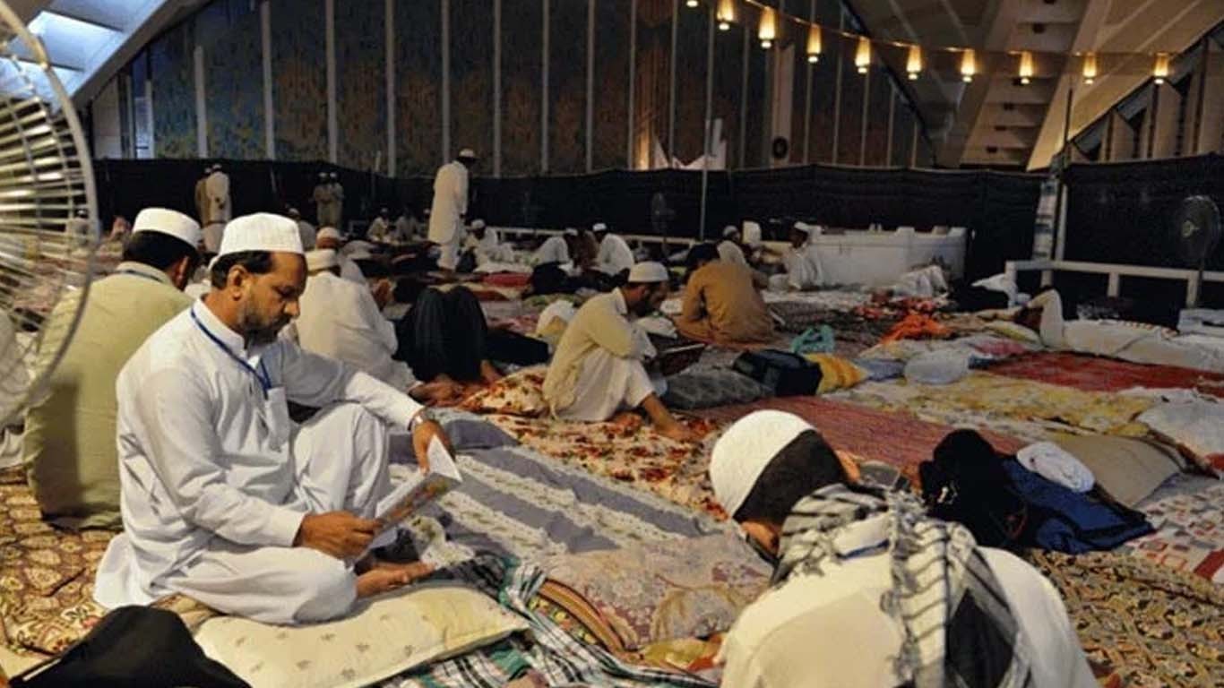 ملک بھر میں لاکھوں معتکفین کل سے اعتکاف میں بیٹھیں گے