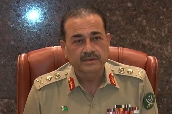 آرمی چیف کی والدہ انتقال کر گئیں