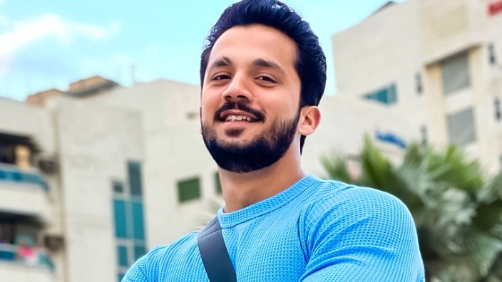 توہین مذہب پر قتل کا خدشہ، رجب بٹ نے پاکستان چھوڑ دیا