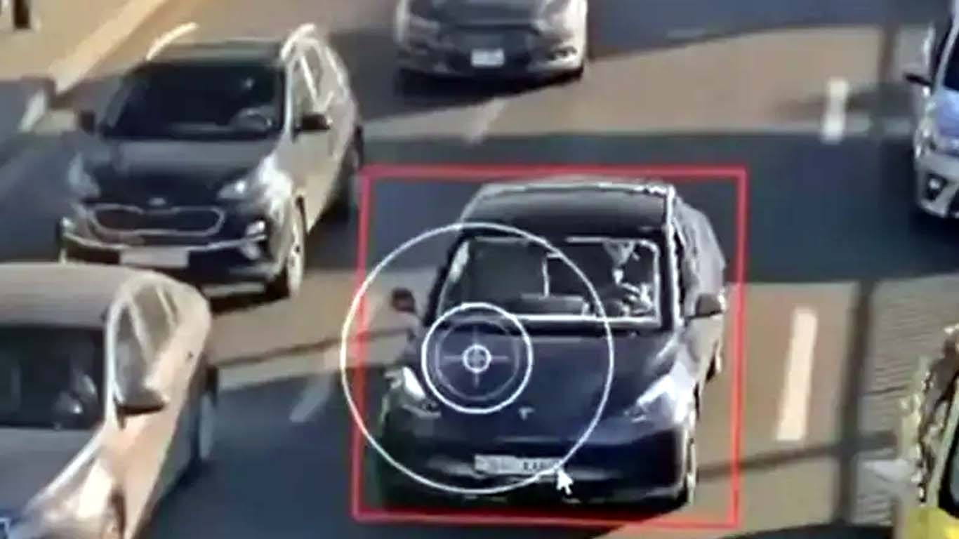 ٹریفک قوانین کی نگرانی کے نظام میں مصنوعی ذہانت کا استعمال