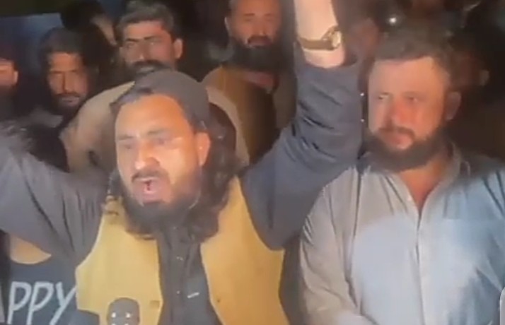 ڈمپروں کو تحفظ نہ دیا تو پاکستان کا بائیکاٹ کروں گا، لیاقت محسود