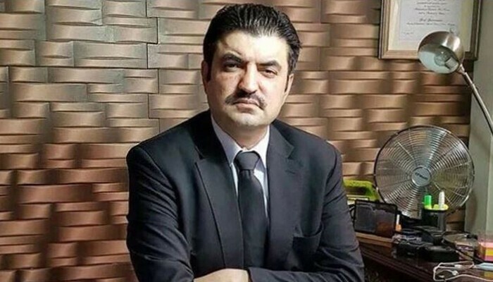 پی ٹی ائی سے عمران خان کو کون سائیڈ لائن کرسکتا ہے؟ شیر افضل مروت نے خدشہ ظاہر کردیا