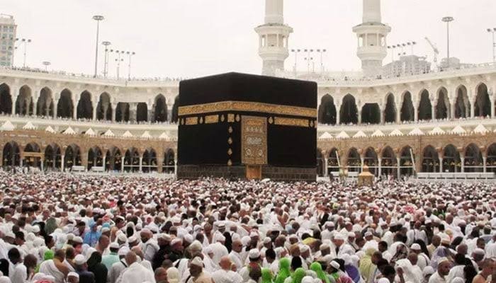 پرائیوٹ کوٹے  پر صرف 23,620 عازمین کو حج کی اجازت، وزارت مذہبی امور کا اعلان