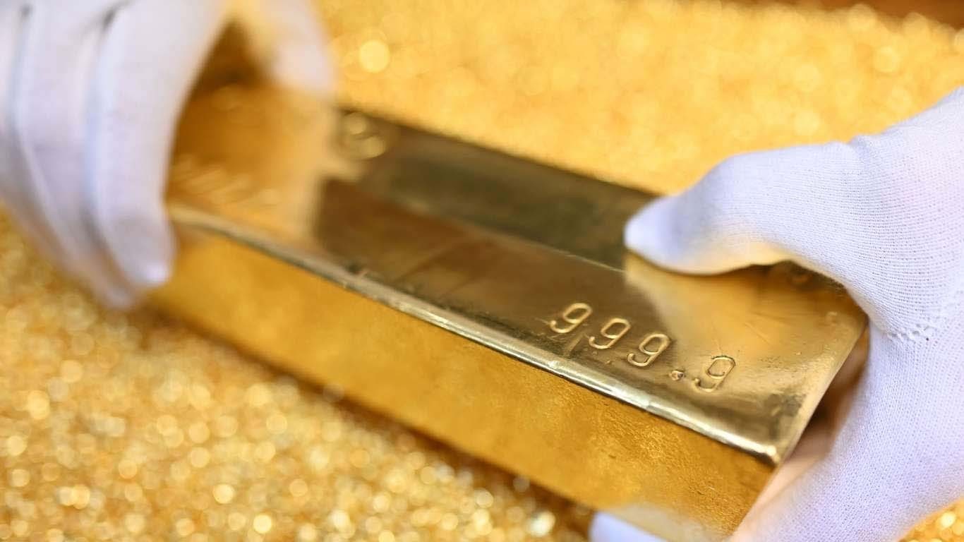 ملک میں سونے کا بھاؤ مزید کم ہوگیا