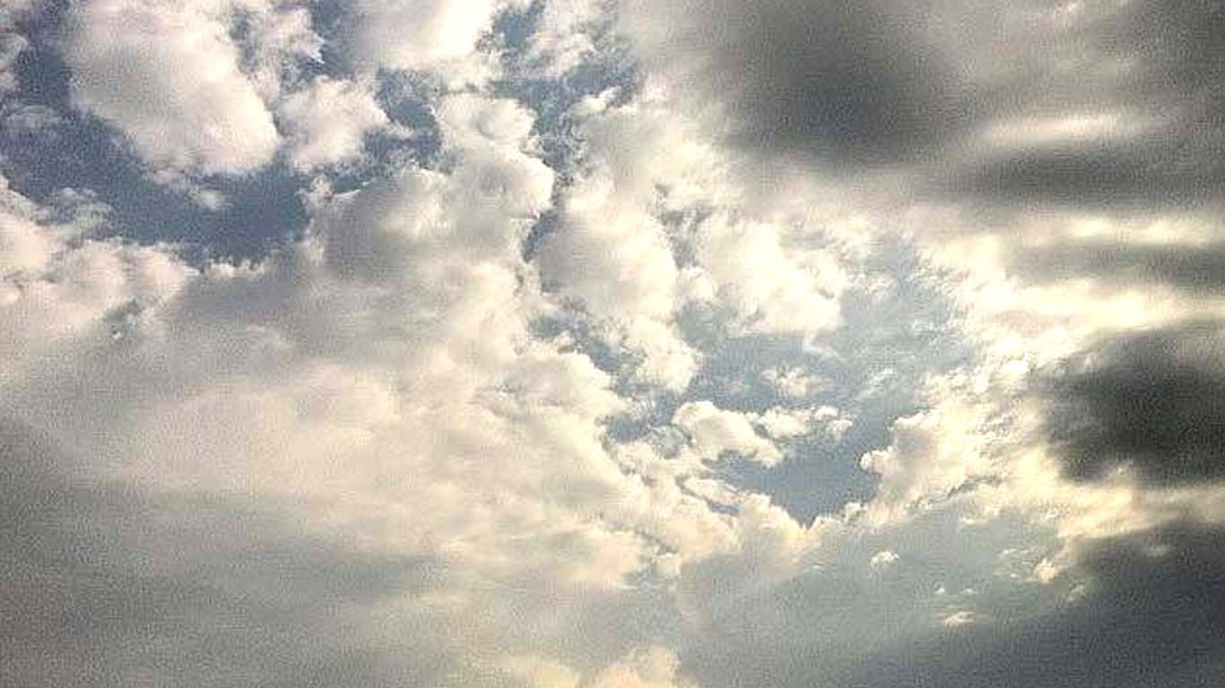 محکمہ موسمیات نے گرمی کے ستائے شہریوں کو اچھی خبر سنادی