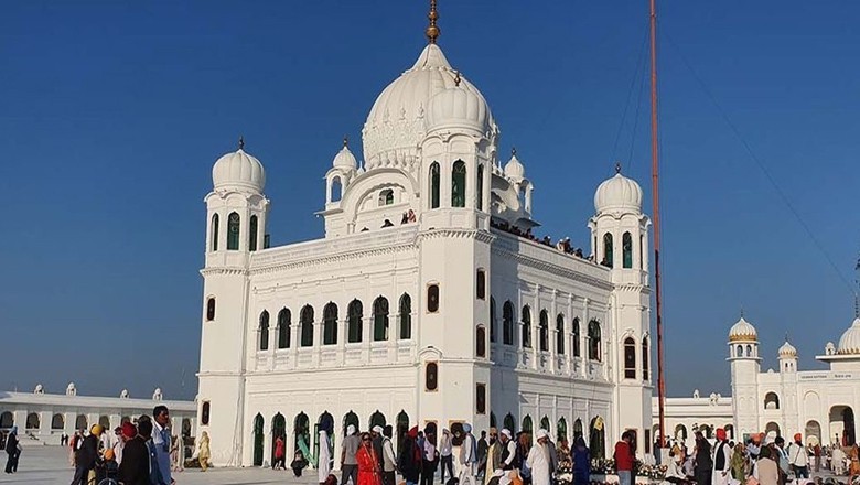 بھارت نے کرتارپور راہداری بند کردی کر کے سکھ زائرین پر پابندی لگادی