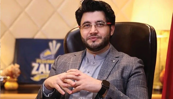 بھارت کو شکست دینے پر جاوید آفریدی کا پاک فوج کیلیے کروڑوں روپے کا نقد انعام