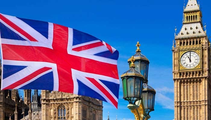 برطانیہ جانے کے خواہش مندوں کیلیے بری خبر