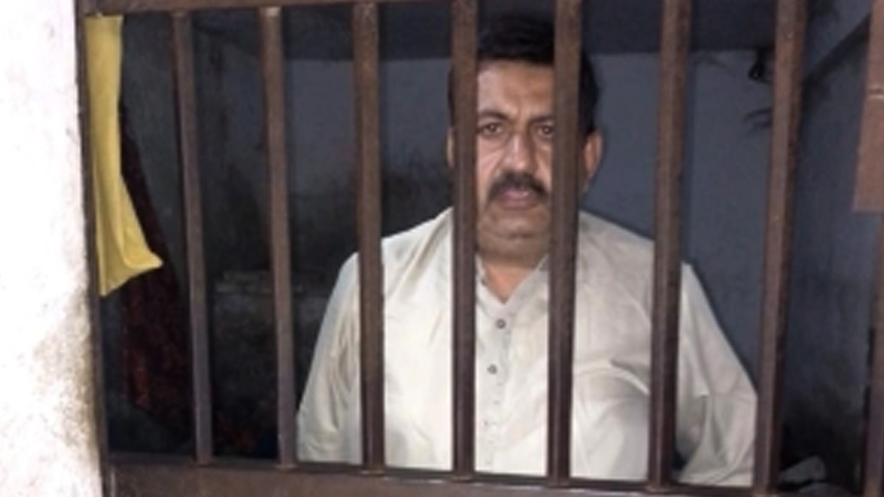 سابق پولیس افسر نے موبائل چوری کے شبے میں عیسائی ملازم کو قتل کر دیا