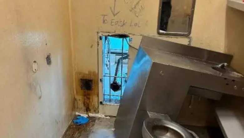 قیدی جیل توڑ کر فرار، جاتے وقت پولیس کیخلاف طنزیہ چاکنگ