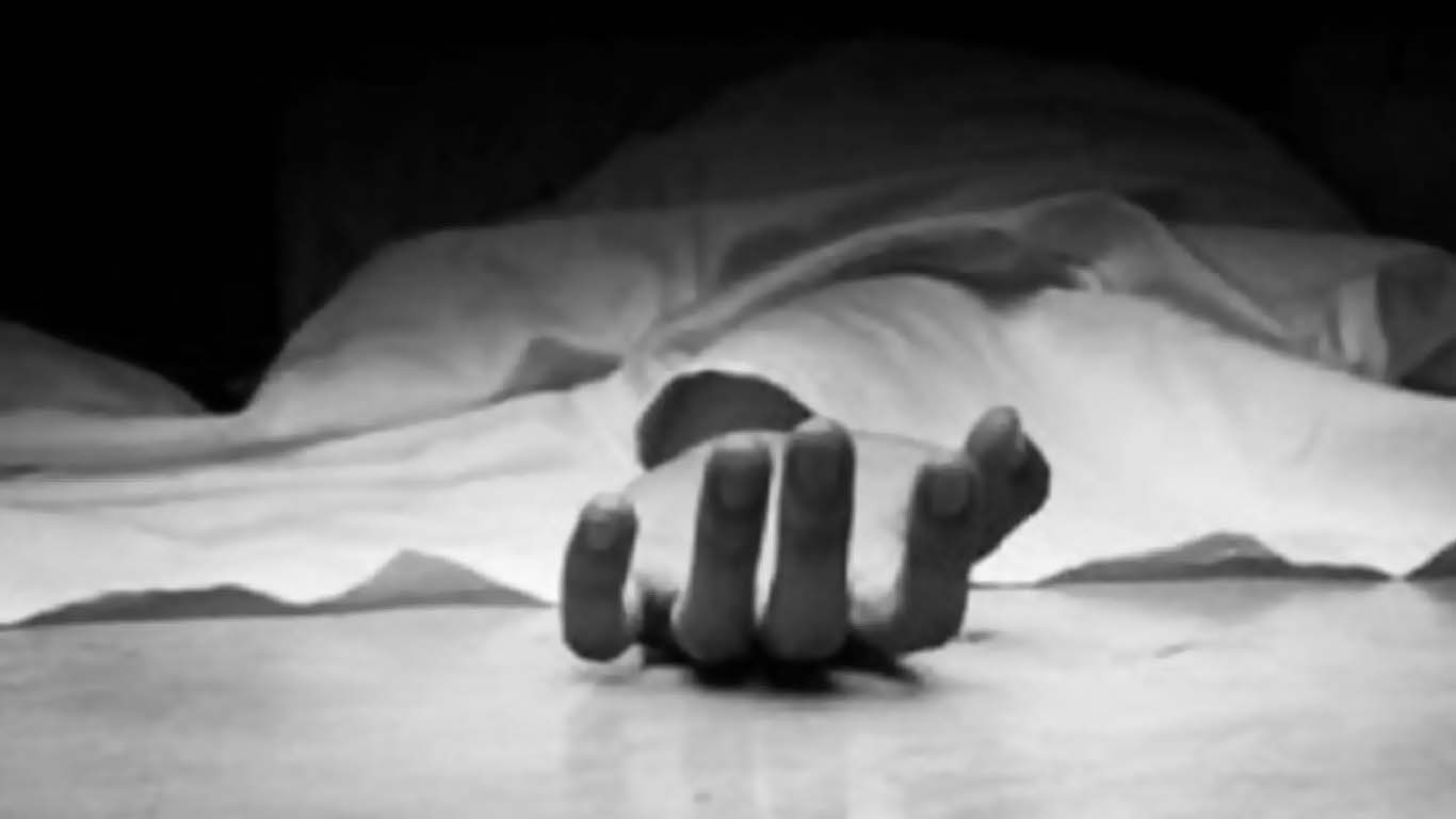 بفرزون میں 2 بچوں کی ماں نے گلے میں پھندا لگا کر خودکشی کرلی