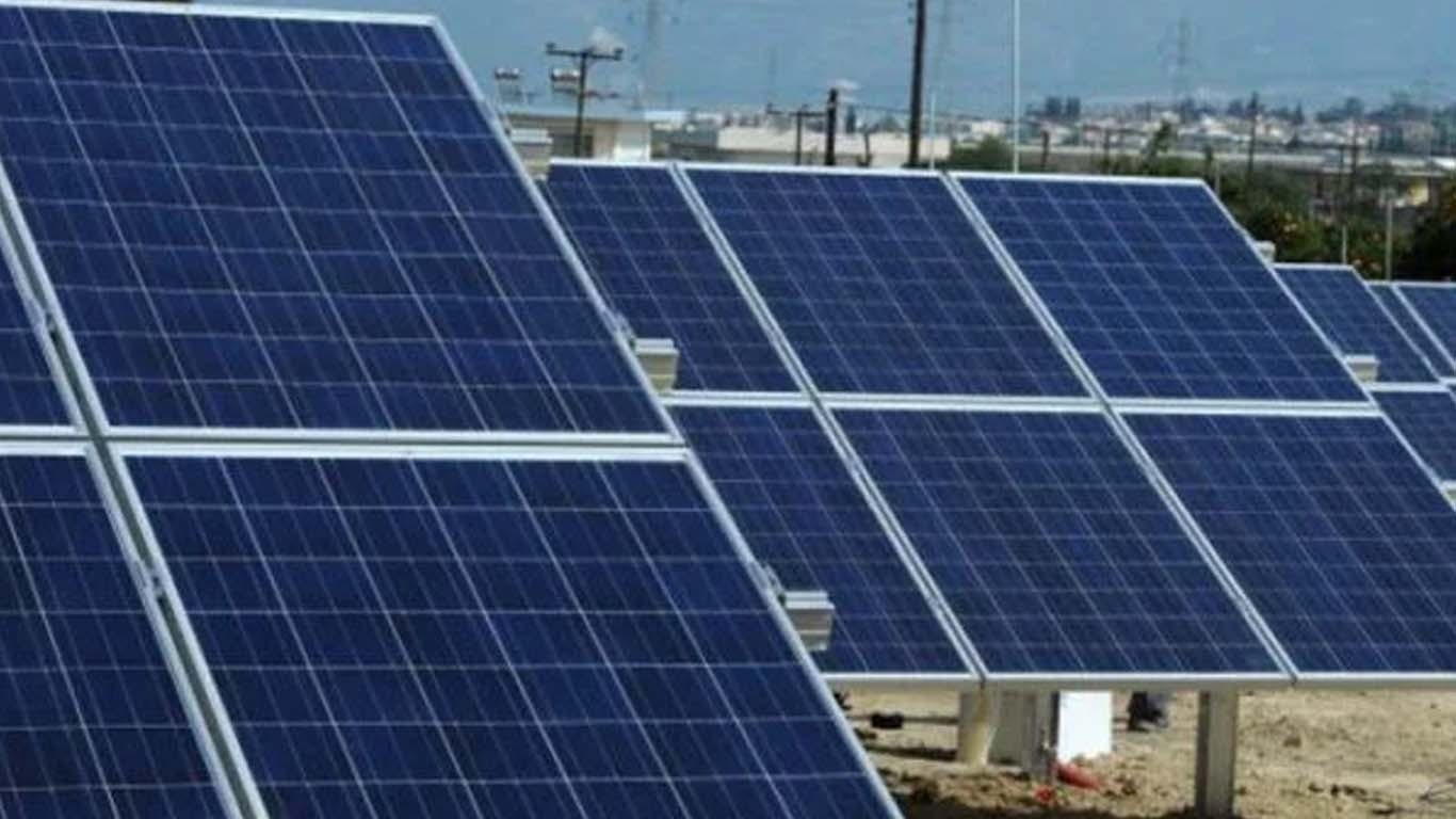 سولر پراجیکٹ : لوڈ شیڈنگ سے پریشان کراچی والوں کے لئے بڑی خوشخبری